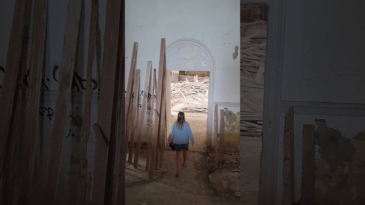 Бывший санаторий Грузия, заброшенный, ныне Жемчужина Абхазии. Гагра, Абхазия